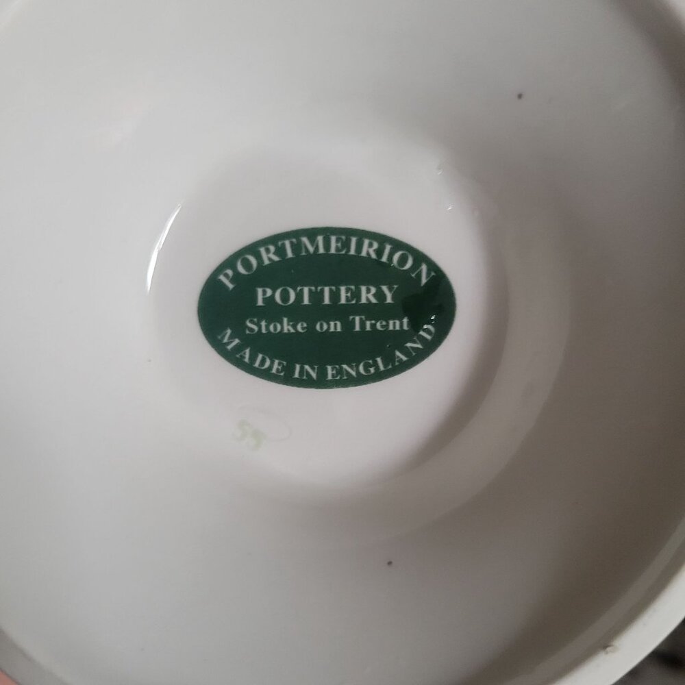 Portmeirion Botanic Garden Mini Soup Tureen With African Lily Design - Picture 8 of 9